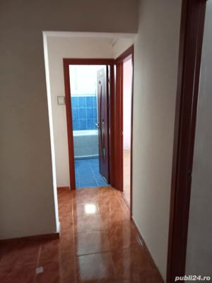 2camere Piata Centrala pret 52000 euro - imagine 1