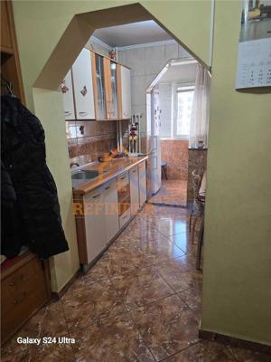 Apartament 3 camere zona Delfinului-Baicului - imagine 5