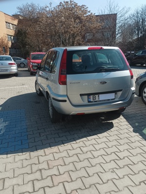 Ford Fusion  doar 47.500 km inmatriculat  stare impecabila - imagine 8