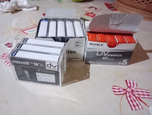 Vând minidv Sony și maxel  - imagine 2