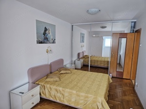 inchiriere 2 camere Pta Victoriei - 9 din 11 - decomandat, mobilat, 700 Euro contract ANAF - imagine 8