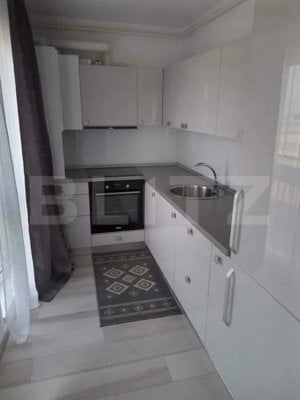 Apartament 2 camere, 50 mp, semidecomandat, zona Europa - imagine 2