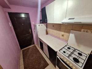 220 euro!!! Garsoniera la parter Zona Buziasului - imagine 3