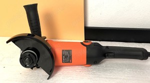 Polizor unghiular 1200W, 125mm   Putere si precizie