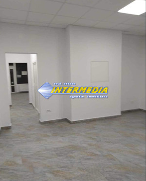 Spatiu Comercial finisat si renovat 80 mp inchiriere Alba Iulia Sub Stadion - imagine 2