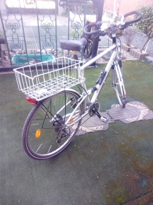 Vând bicicleta aluminiu germana "Hercules" ,roti curierat 28 inch - imagine 4