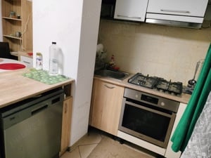 Închiriez apartament cu 3 camere  - imagine 4