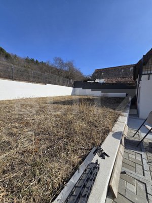 Casă de vânzare, 4 camere, 202 mp, Lângă Pădure - imagine 7