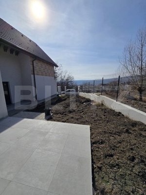 Casă de vânzare, 4 camere, 202 mp, Lângă Pădure - imagine 9