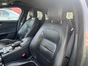 Jaguar XF 20d RWD R-Sport - imagine 10