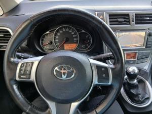 Persoana fizica:  Toyota Verso S,1,4 D -4D. - imagine 6