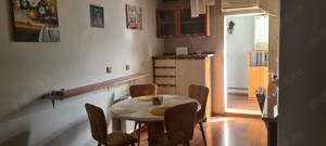 Inchiriez apartament 3 camere BACAU ZONA CENTRALA - imagine 2