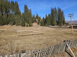 Teren de vanzare intravilan in Bucovina Vatra Moldovitei - imagine 6