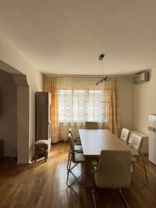 Un apartament cu poveste   spațiu, lumină și un farmec aparte, cu garaj si loc de parcare - imagine 2