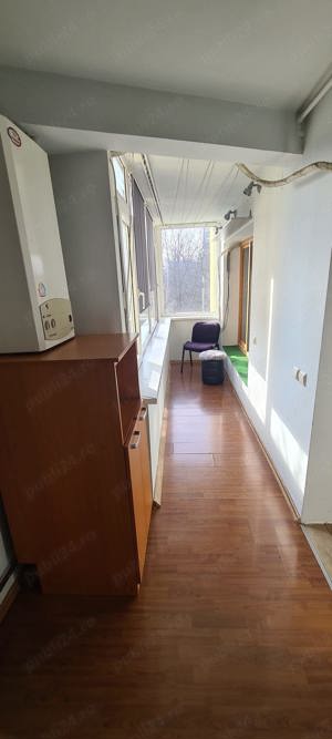 Inchiriez apartament 3 camere BACAU ZONA CENTRALA - imagine 19