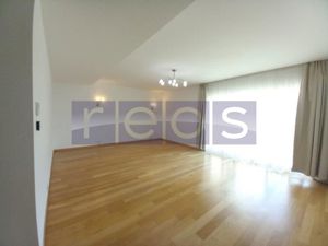 DE INCHIRIAT 4 CAMERE 144MP |  AVIATORILOR | BLOC NOU | FINISAJE LUX |