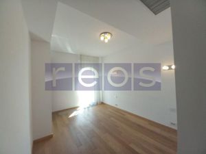 DE INCHIRIAT 4 CAMERE 144MP |  AVIATORILOR | BLOC NOU | FINISAJE LUX | - imagine 6