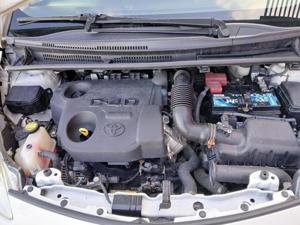 Persoana fizica:  Toyota Verso S,1,4 D -4D. - imagine 5