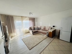 Apartament scara interioara, zona strazii Dumitru Tautan, Floresti