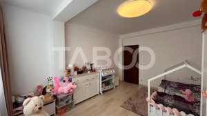 Apartament de vanzare cu 3 camere 87 mpu garaj boxa balcon in Sibiu - imagine 14