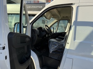 Fiat Ducato 2025 Maxi Van L5H2 15mc 2.2D 140CP 350Nm MT6 cul 549 White Ducato AutoSiena - imagine 13