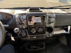 Fiat Ducato 2025 Maxi Van L5H2 15mc 2.2D 140CP 350Nm MT6 cul 549 White Ducato AutoSiena - imagine 17