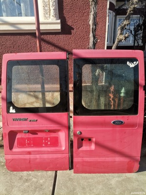 Usa/Usi față/spate Ford Transit pentru modelul 2000-2006 culoare roșie - imagine 2