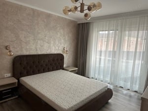 Închiriez apartament  - imagine 5