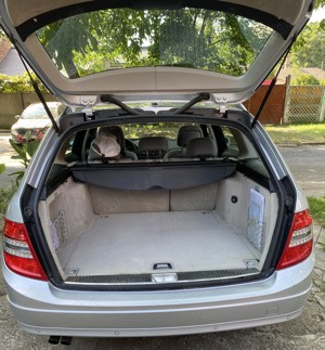 Vând Mercedes C 200 diesel, 2011, 285000 km, cutie automată, brek, înmatriculată. - imagine 3