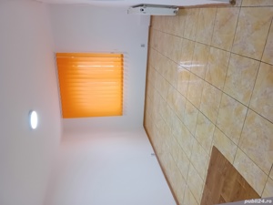 Închiriez 2 spații comerciale, zona centrala  - imagine 5