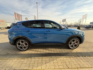 Alfa Romeo Tonale eQ4 280CP PHEV eAWD Veloce Cul 756 Blu Misano AutoSiena - imagine 6