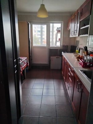 Apartament de 4 camere SEMIDECOMANDAT-Rahova