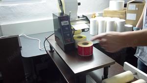 Dipenser etichete pret