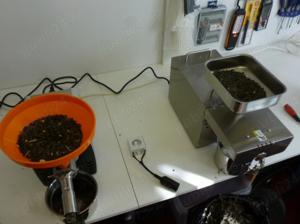 Presa de ulei electrica pentru seminte de dovleac