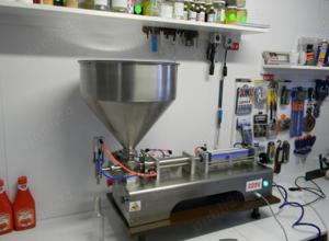 Masina imbuteliere creme Sriracha ketchup