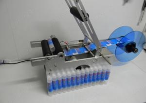 Masina etichetare tuburi, pasta de dinti, pigment