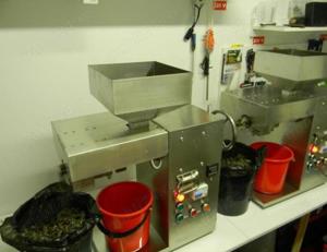 Prese de ulei 2 capete lucru - imagine 2