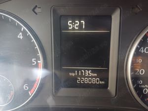 Vand urgent Volkswagen Jetta 1.6 motorina 2014 - 4000 euro - imagine 3