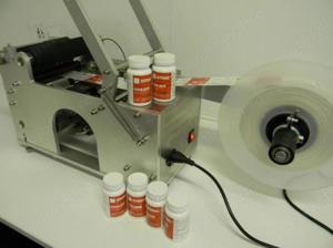 Masina etichetare sticle cilindrice