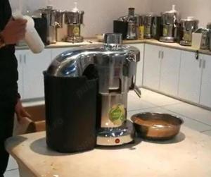 Storcator de fructe - imagine 2