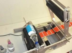 Masina etichetare consum redus