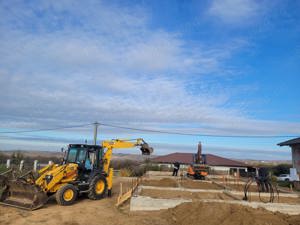 Inchiriez utilaje de construcții  - imagine 2