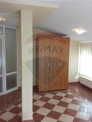 Clădire birouri /Sediu firmă de vânzare - Piața Centrală Galați - imagine 15