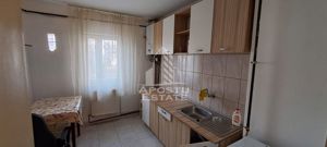 Apartament cu 2 camere, Complex- Stadion Olimpia, Centrala Proprie - imagine 3