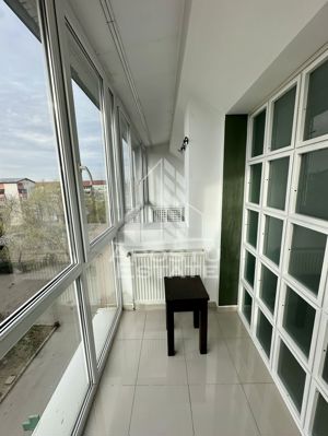 Apartament deosebit cu 4 camere, centrala proprie, zona Dambovita - imagine 11