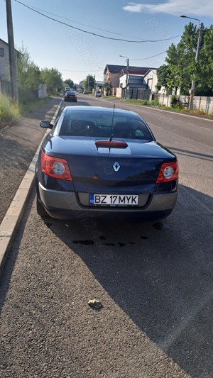 Vând Renault megan2