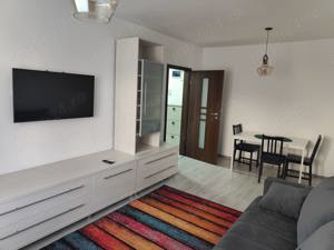 Inchiriez apartament 2 camere  - imagine 7