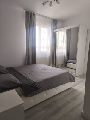 Apartament 4 camere de inchiriat, 100mp, etaj 3, centru Radauti - imagine 12