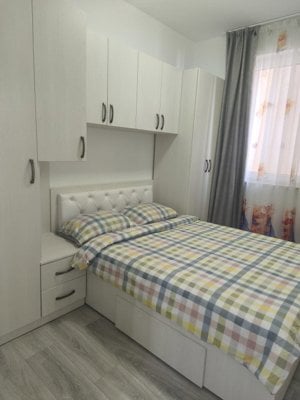 Apartament 4 camere de inchiriat, 100mp, etaj 3, centru Radauti - imagine 15