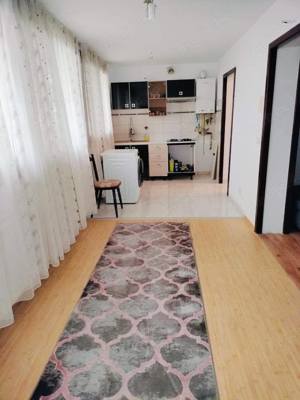 De vanzare apartament 2 camere , 82mp, Pret 62000 e - imagine 1